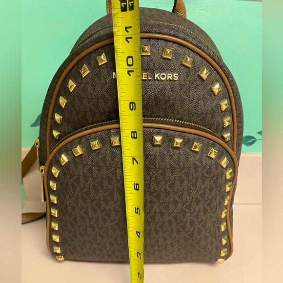 Michael Kors Abbey Brown/acorn medium  studded backpack - Picture 7 of 14